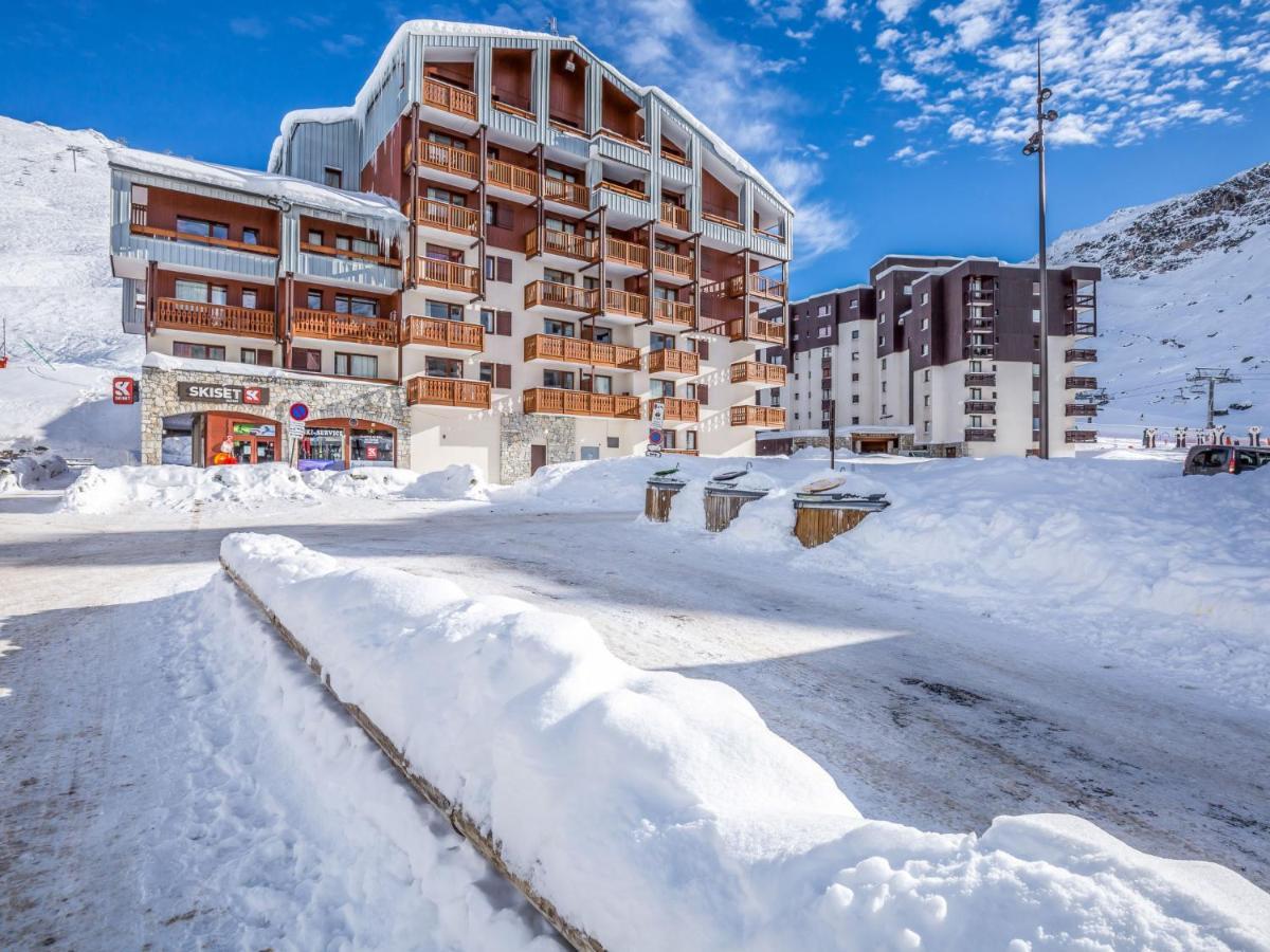 Apartment Le Hameau Du Borsat - Val Claret-1 By Interhome *