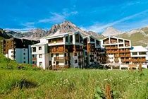 Apartment Le Hameau Du Borsat - Val Claret-1 By Interhome