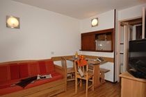 Appartamento Le Hameau Du Borsat - Val Claret-1 By Interhome