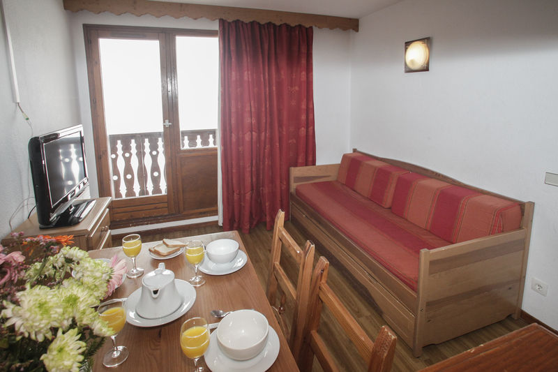 Appartamento Le Hameau Du Borsat - Val Claret-1 By Interhome